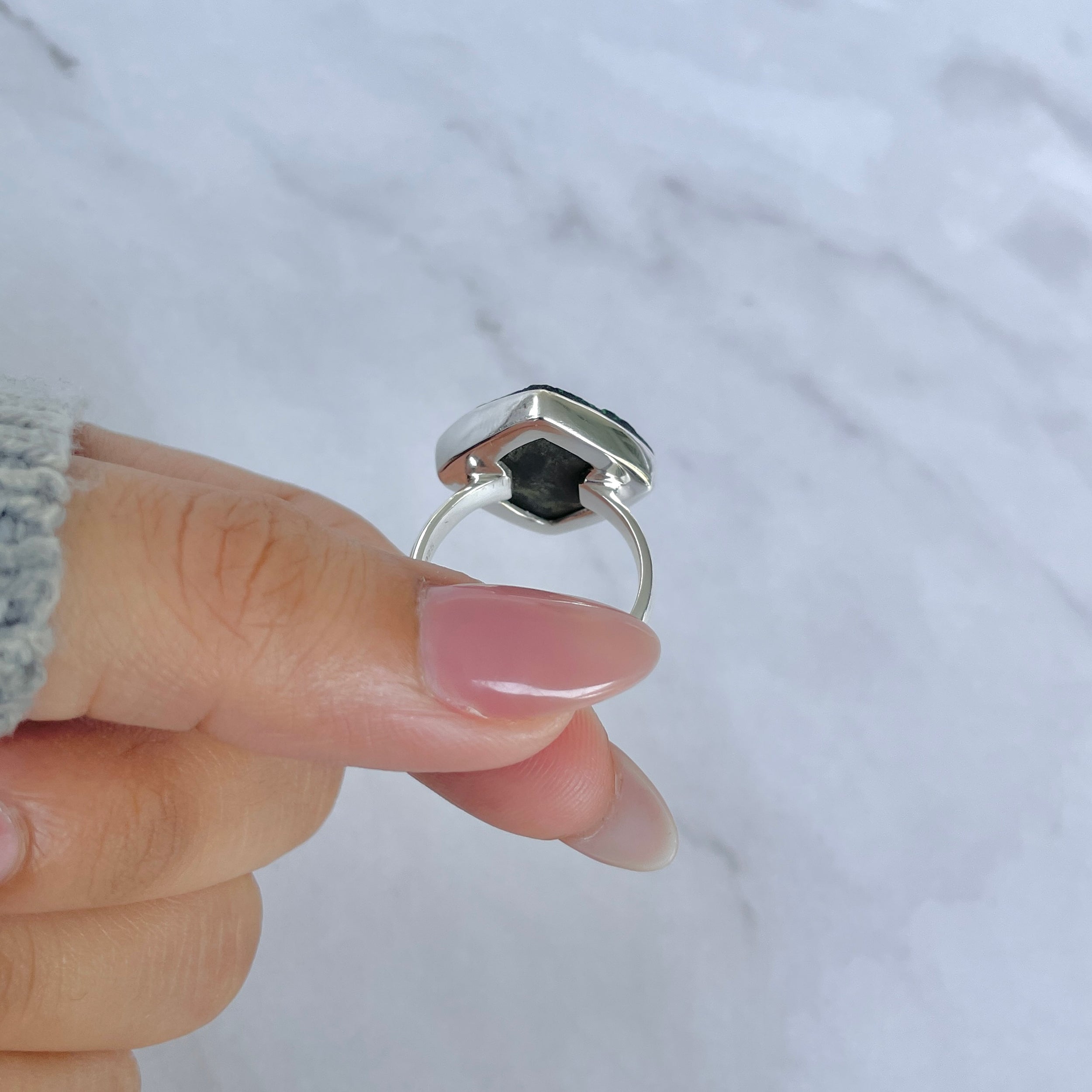 Uvarovite Ring-(UVR-R-95.)