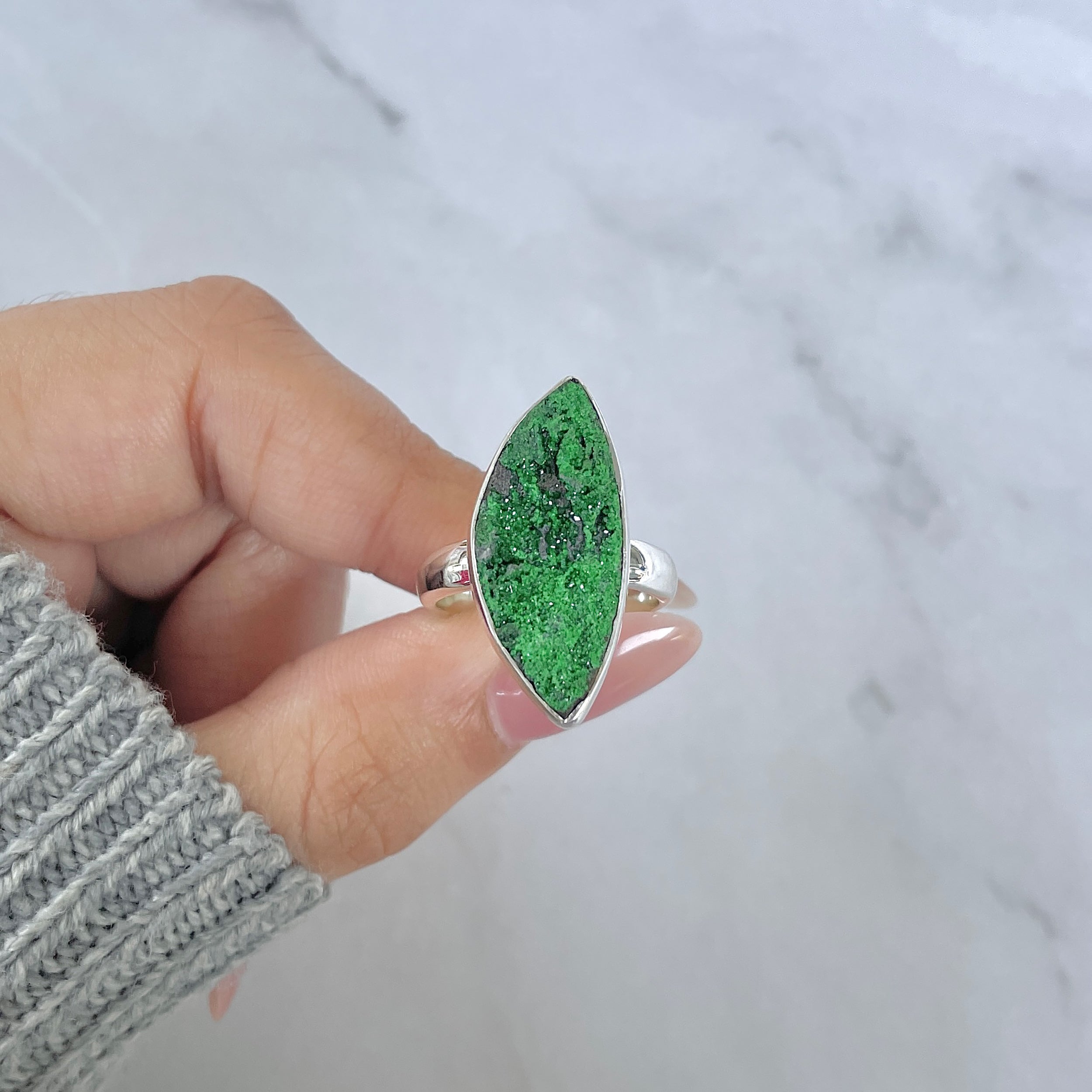 Uvarovite Ring-(UVR-R-99.)